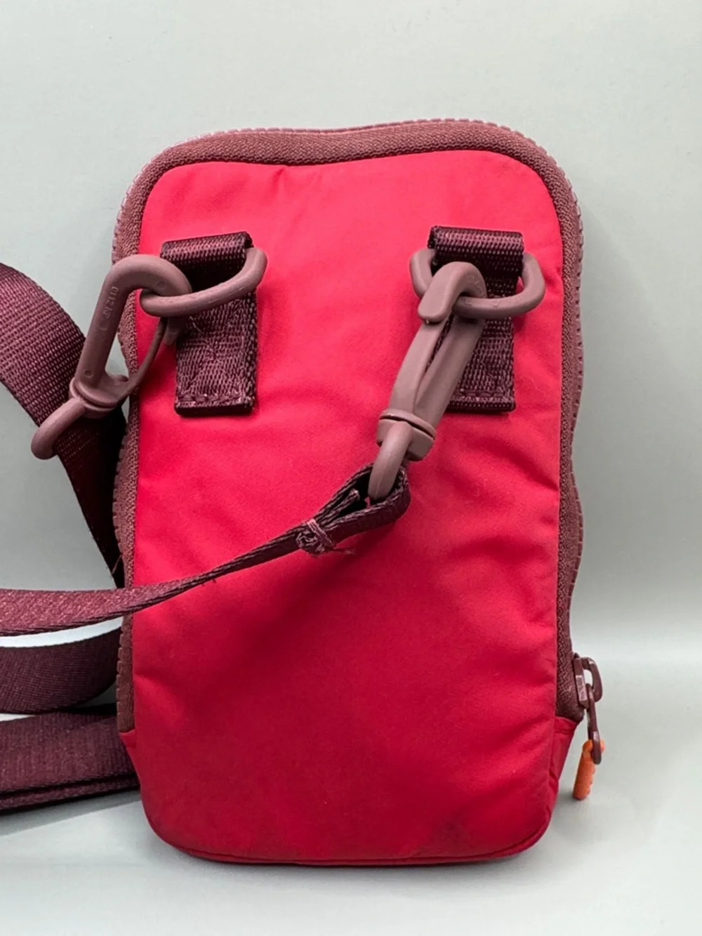 Lululemon Lunar New Year Zip-Top Crossbody Bag - Picture 8 of 11
